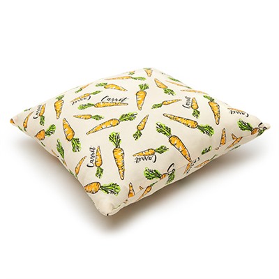 Декоративная подушка 'Радушная хозяйка (Традиция)' 40х40, 'Морковки'