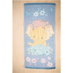 Полотенце муслиновое Слон с цветами голубой